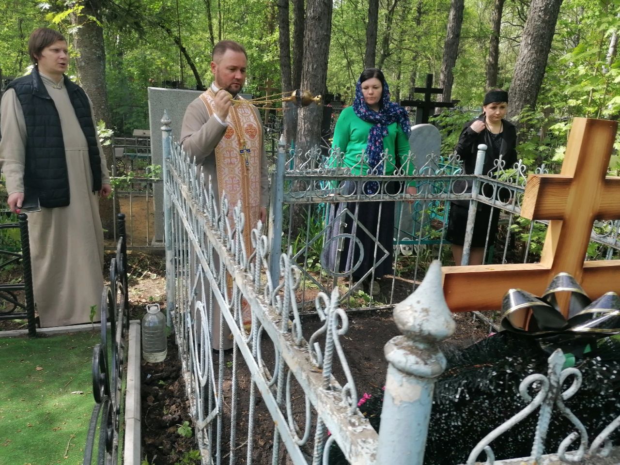 Протоиерей Александр Филиппов совершил заупокойную панихиду в день памяти Мирясовой Любови Игнатьевны