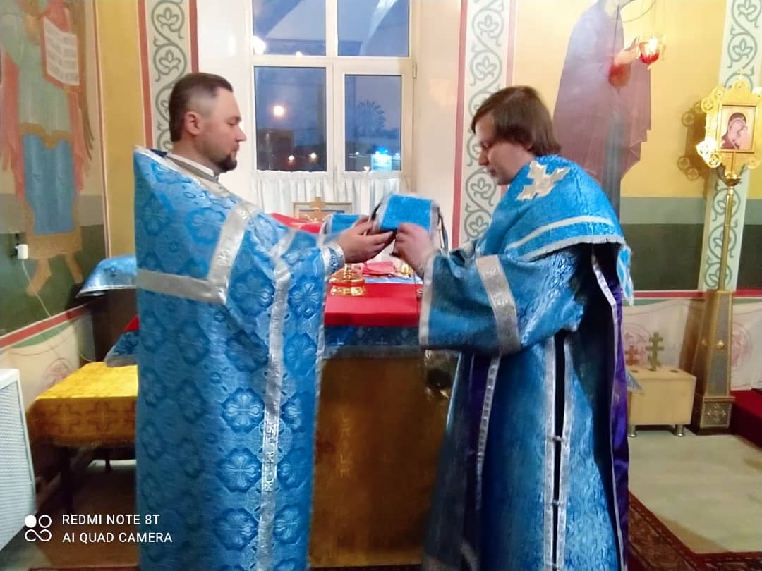 Празднование  Введения во храм Пресвятой Богородицы 
