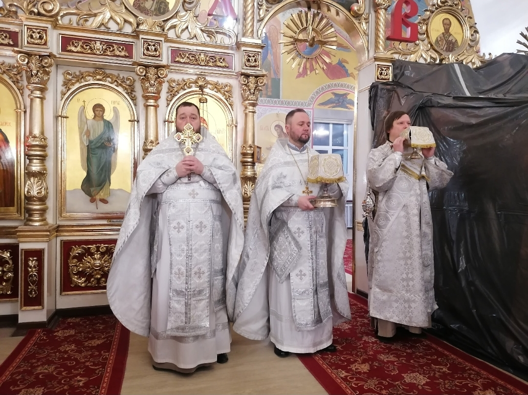 Богослужения в Неделю 33-ю по Пятидесятнице,  по Богоявлении 