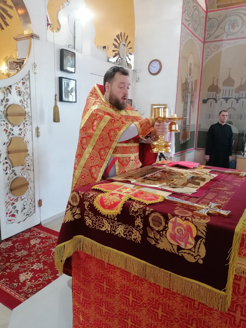 Празднование Радоницы в нашем храме