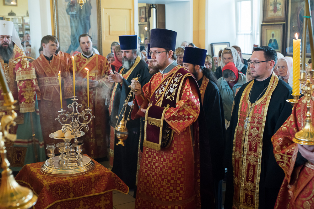 Митрополит Серафим совершил всенощное бдение в нашем храме