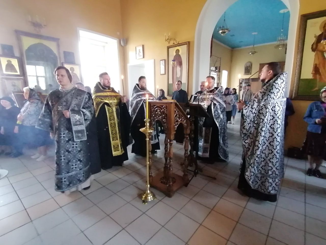  Вечерня с чином Пассии