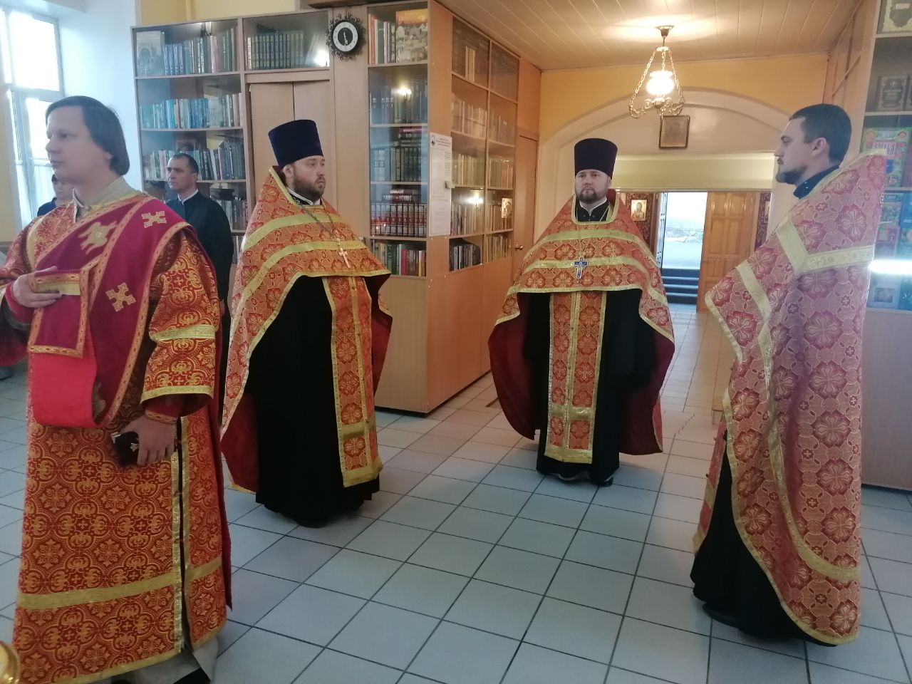 Всенощное бдение в канун празднования Воздвижения Животворящего Креста Господня