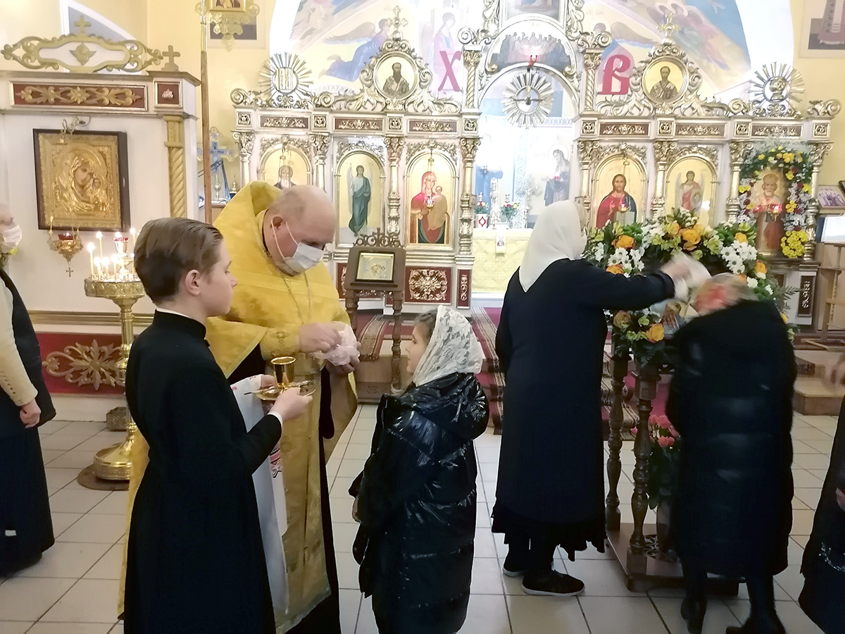 Всенощное бдение в канун престольного праздника святителя Николая Чудотворца