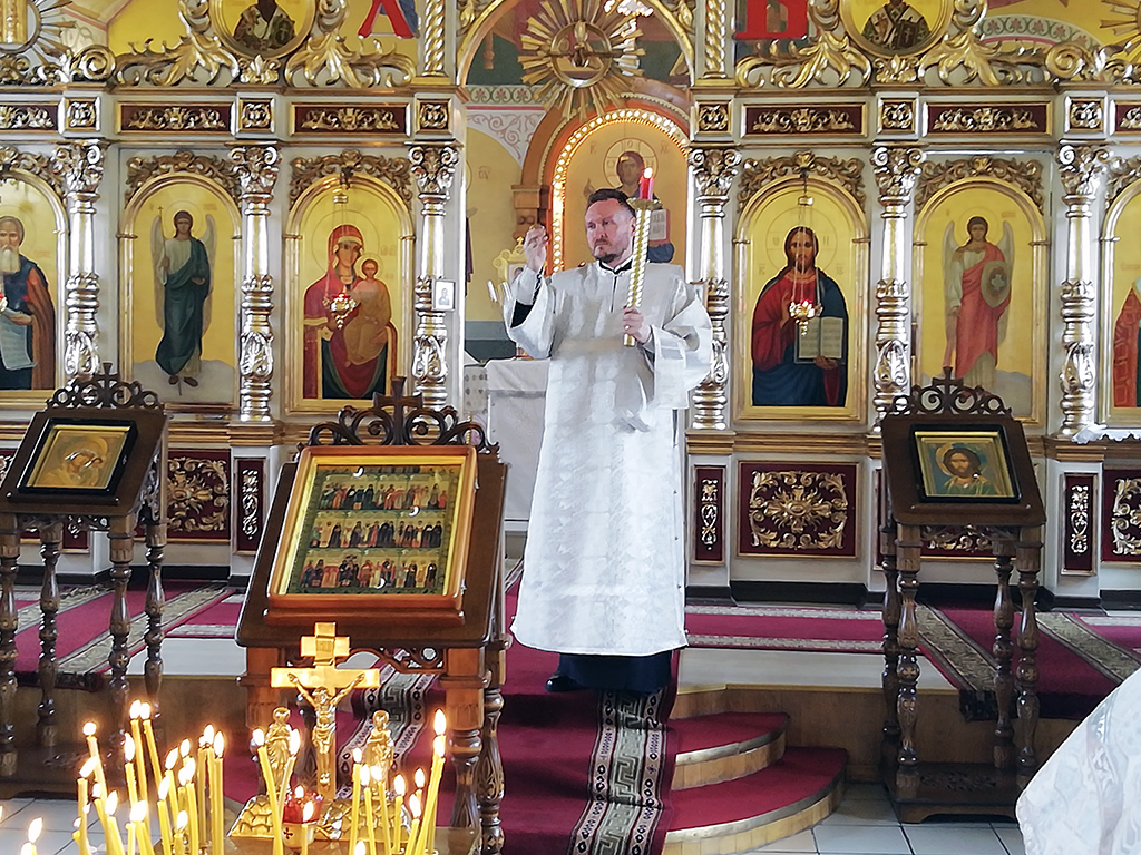 Троицкая родительская суббота