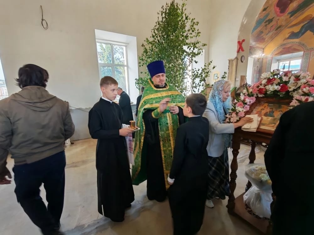 Всенощное бдение в канун праздника Троицы