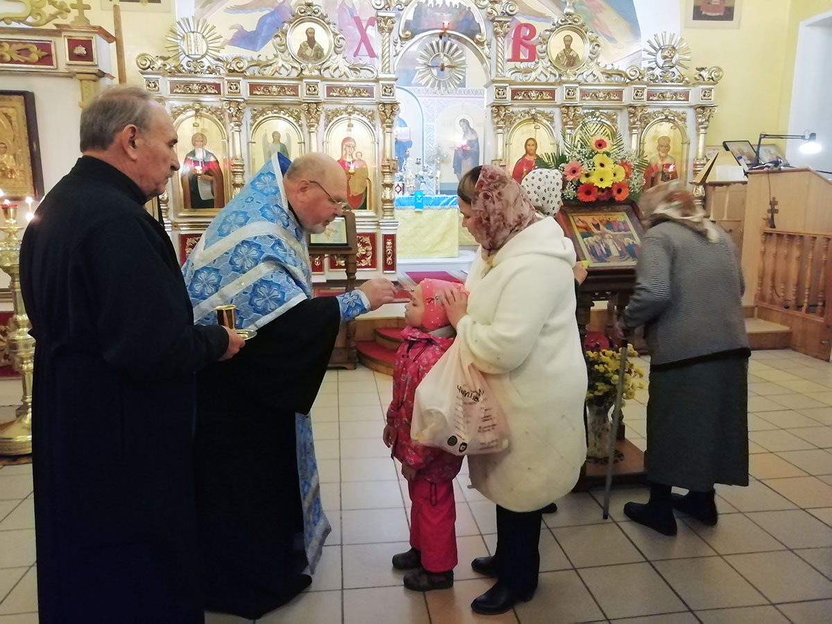 Всенощное бдение в канун празднования Покрова Пресвятой Богородицы 