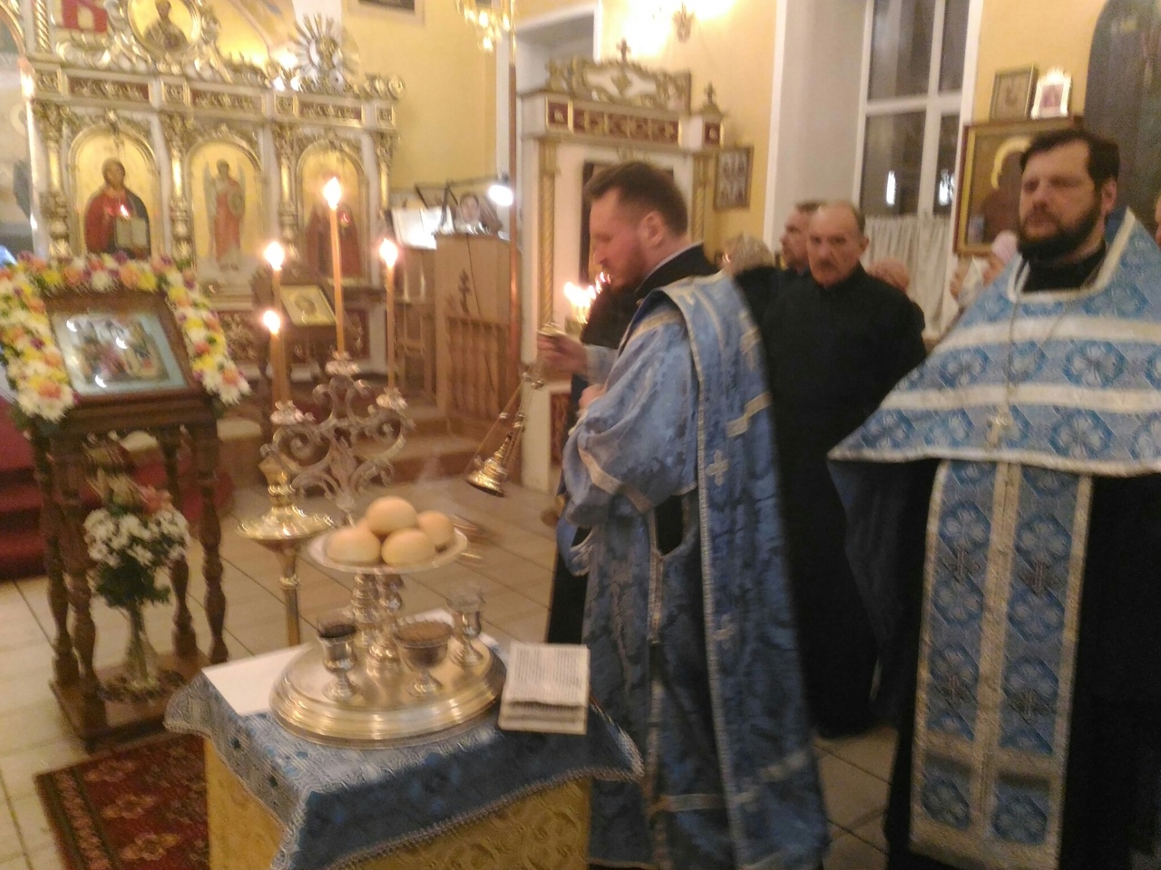 Всенощное бдение накануне праздника Введения во храм Пресвятой Богородицы