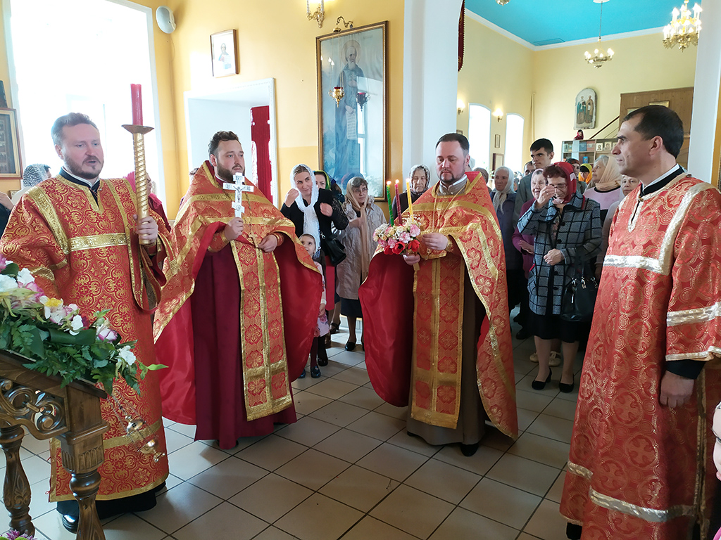 Празднование Антипасхи в Никольском храме