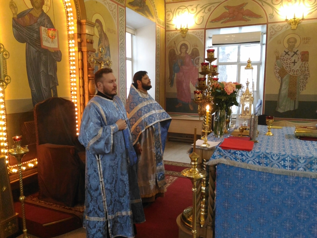 Празднование Введения во храм Пресвятой   Богородицы 