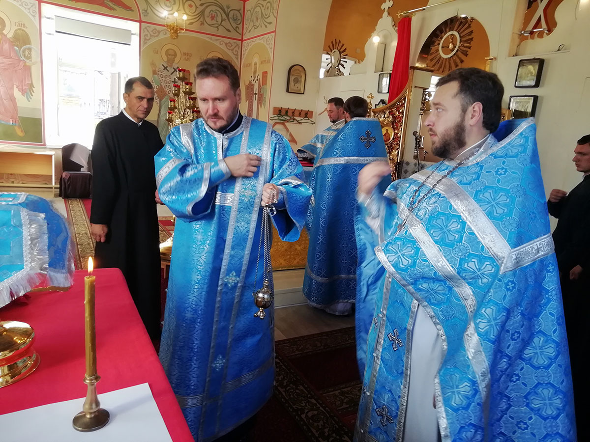 Праздник Покрова Богородицы