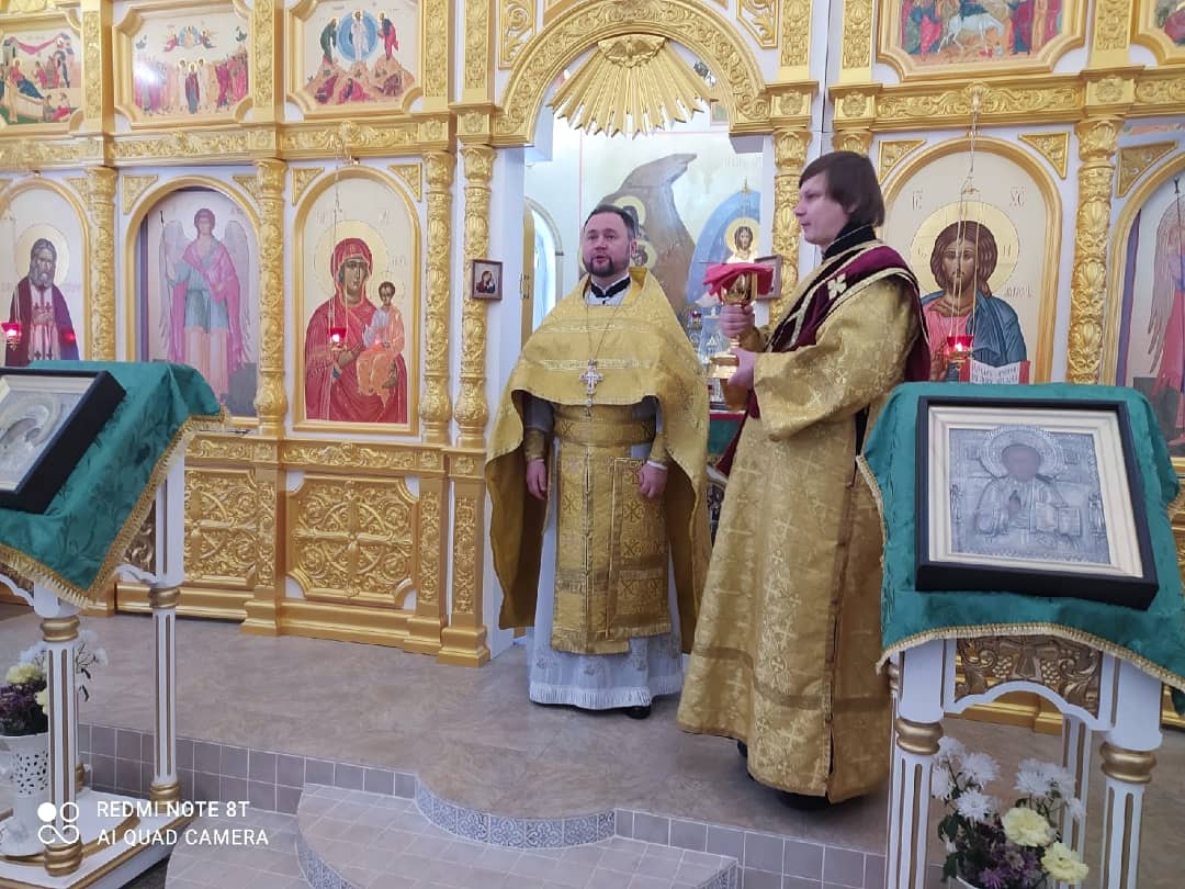Литургия в первую годовщину великого освящения храма в Камайке