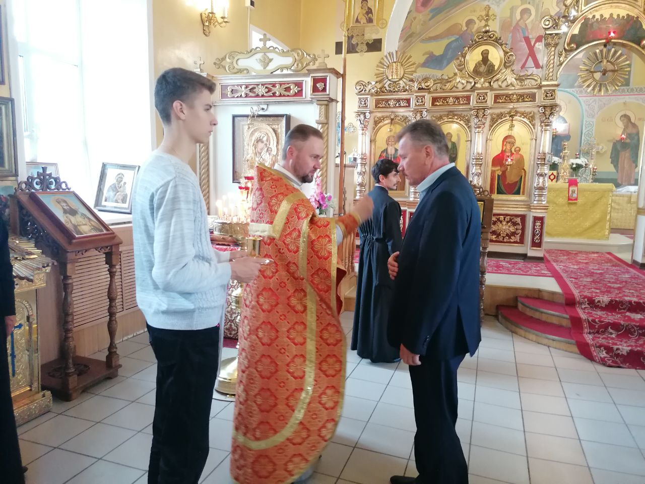 Вечернее богослужение в канун праздника Происхождение Честных Древ Животворящего Креста Господня