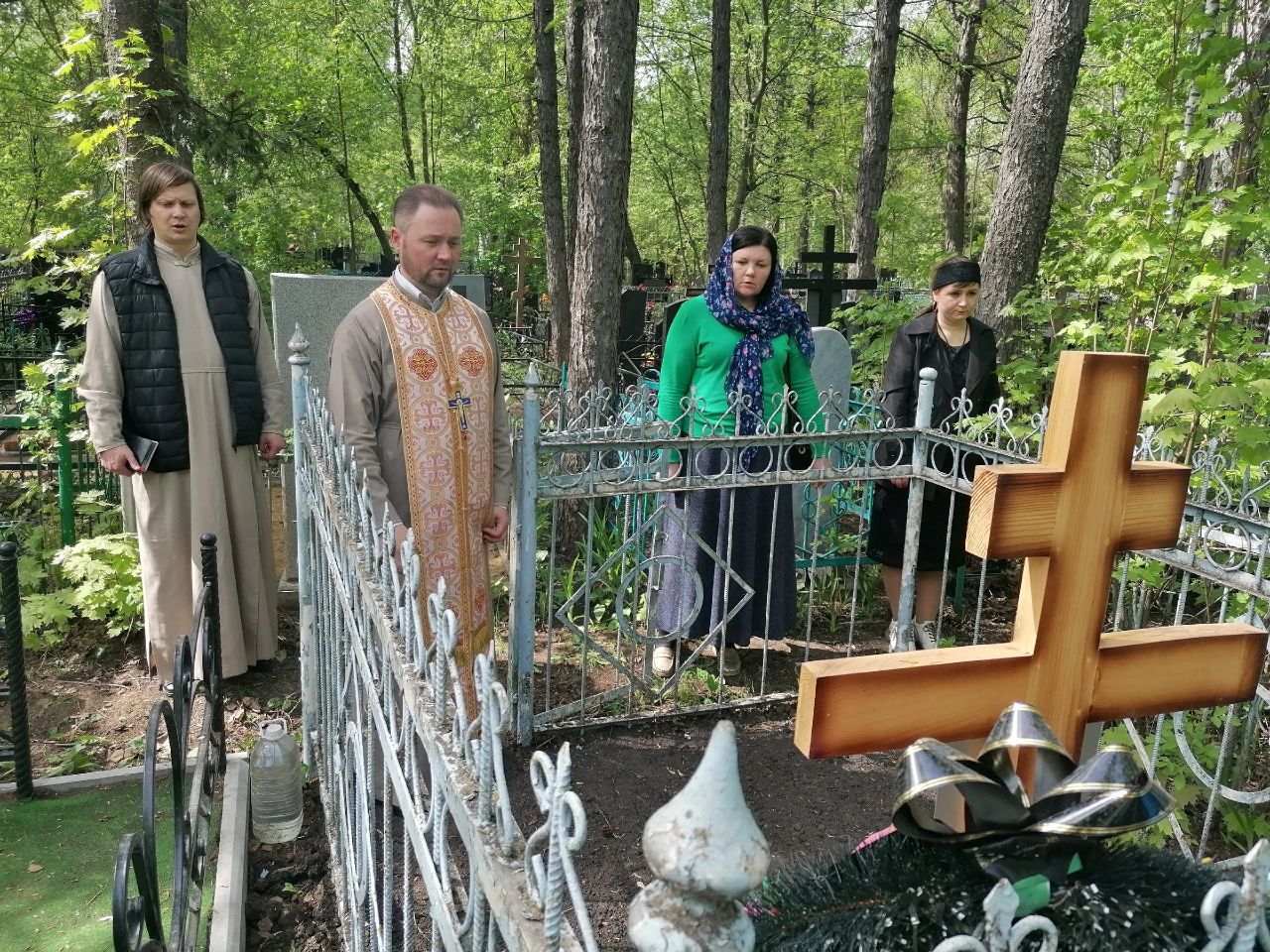 Протоиерей Александр Филиппов совершил заупокойную панихиду в день памяти Мирясовой Любови Игнатьевны