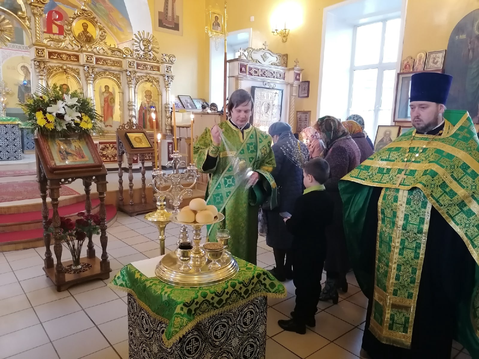 Всенощное бдение в канун Входа Господня в Иерусалим