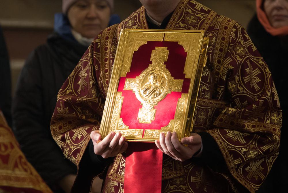 В праздник Собора новомучеников и исповедников Церкви Русской митрополит Серафим принял поздравления с днем Ангела