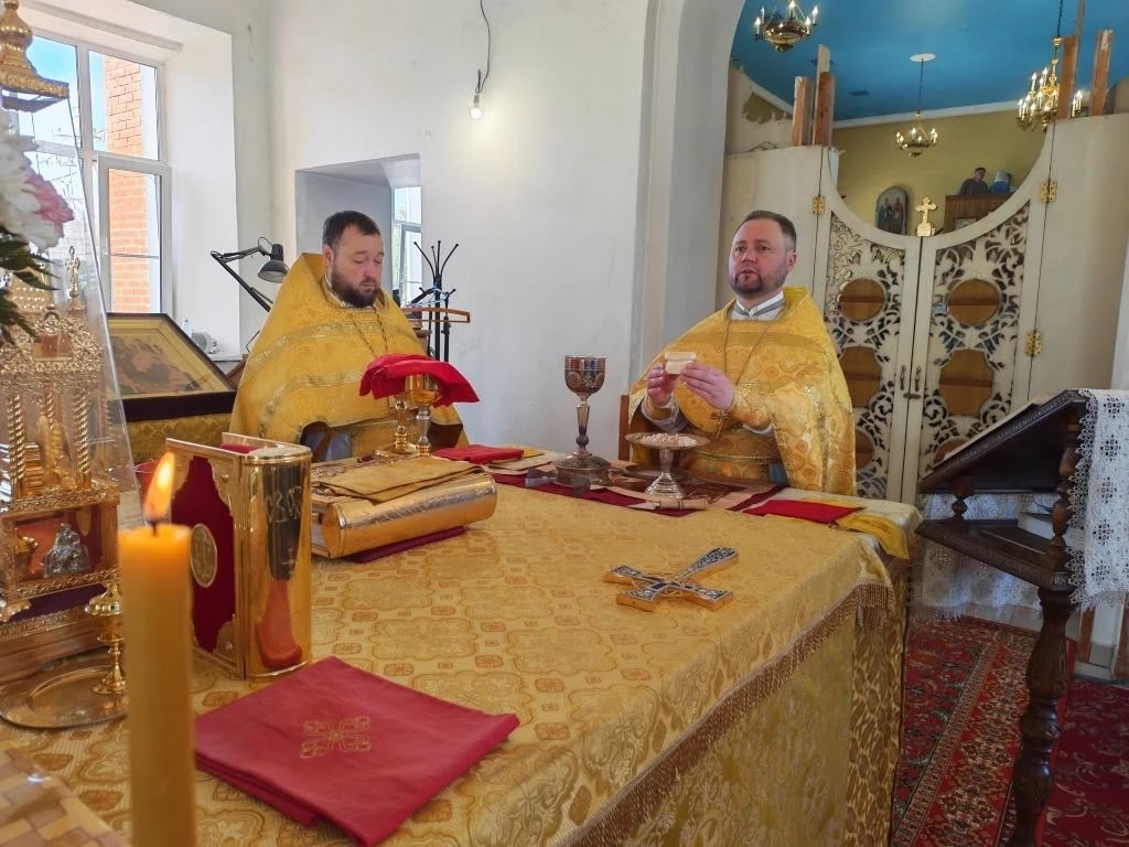 Неделя Всех святых