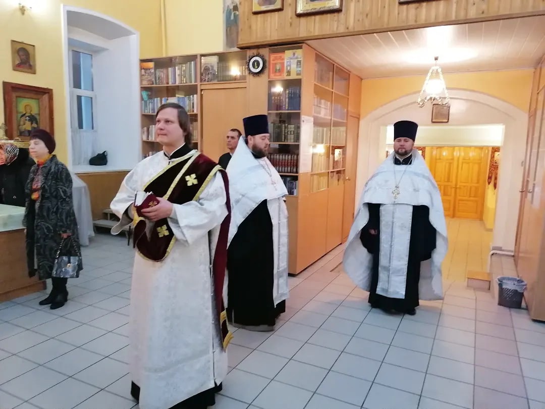 Всенощное бдение в канун праздника Рождества Христова 