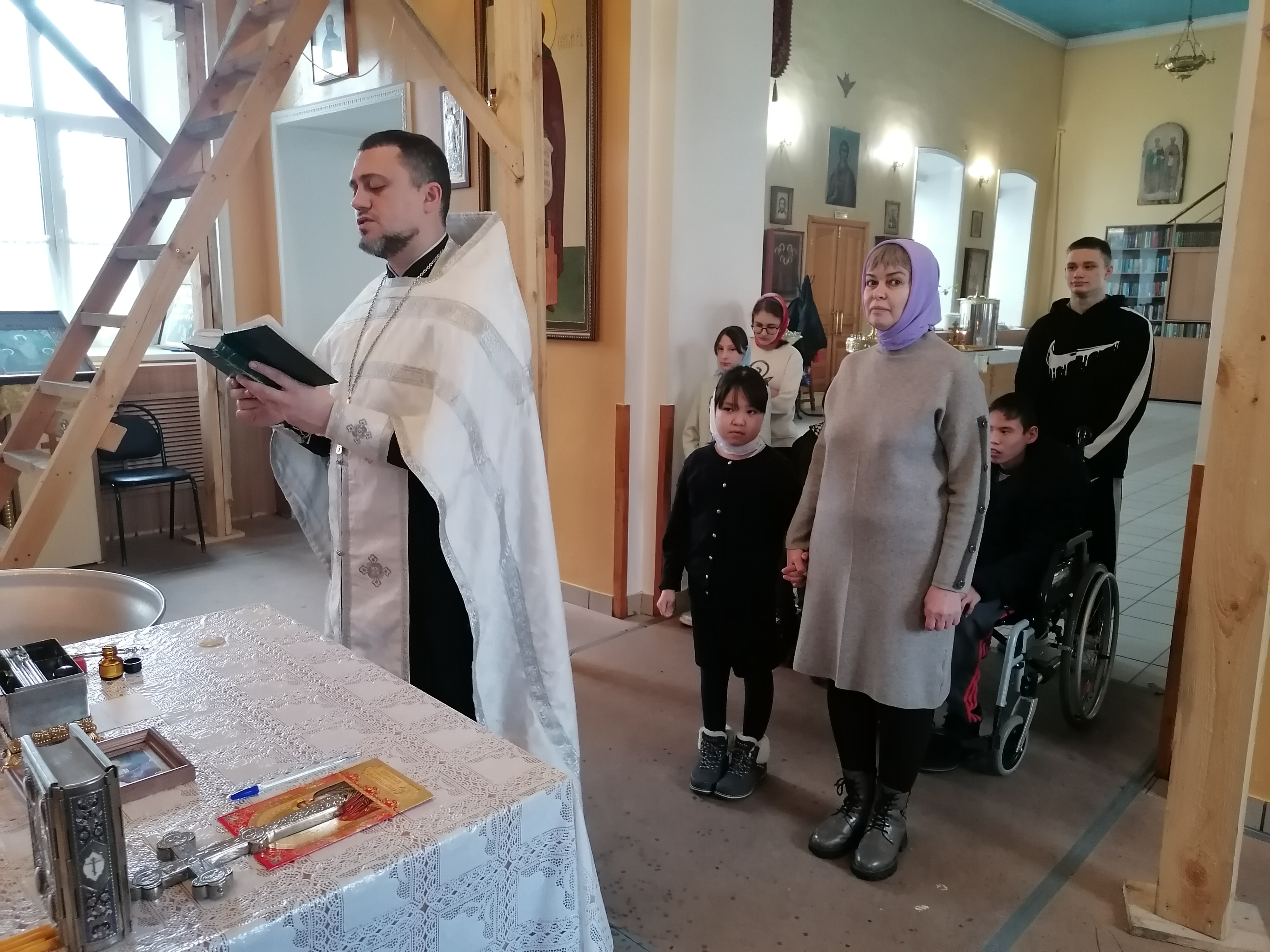 Состоялась духовно-просветительская встреча детей со священником