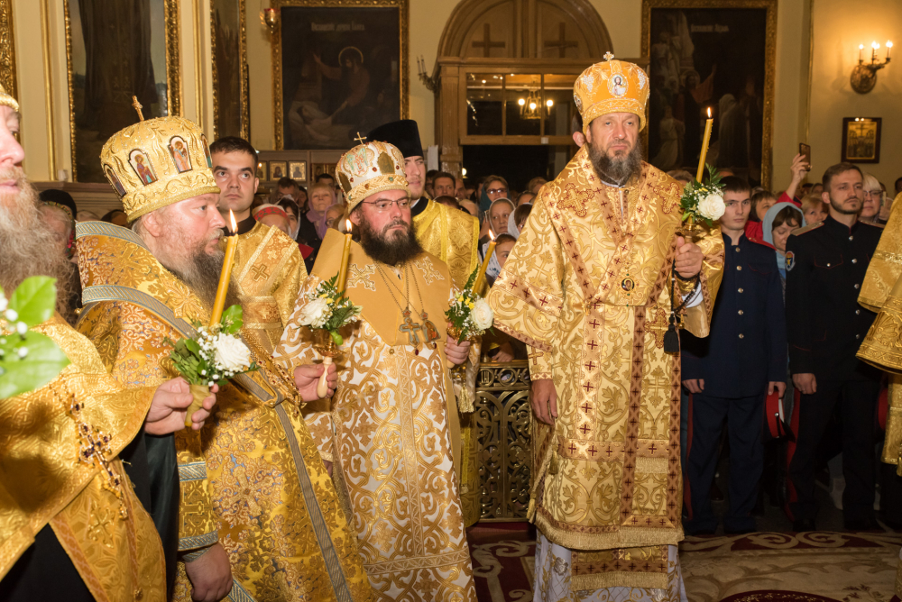 В канун дня памяти святителя Иннокентия Пензенского митрополит Серафим и архипастыри из соседних регионов совершили всенощное бдение в Успенском кафедральном соборе