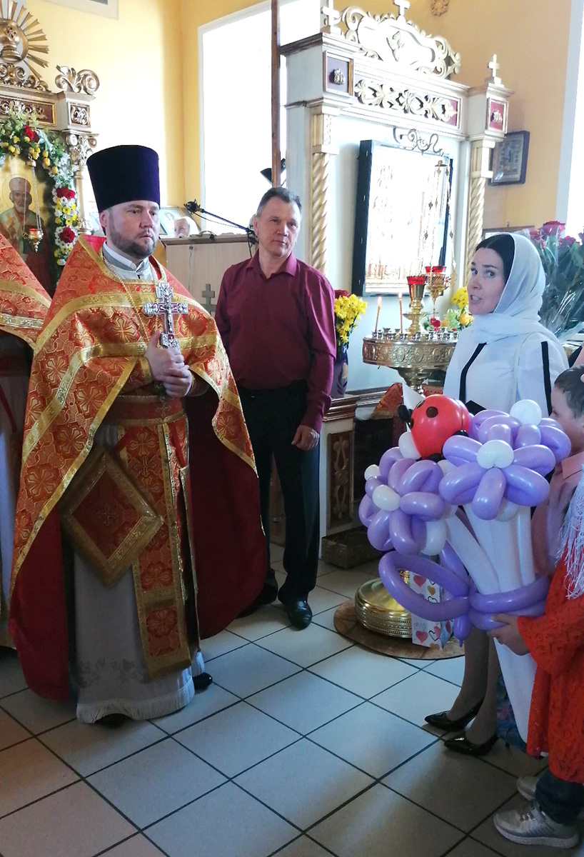 Поздравление с Днём рождения настоятеля нашего храма