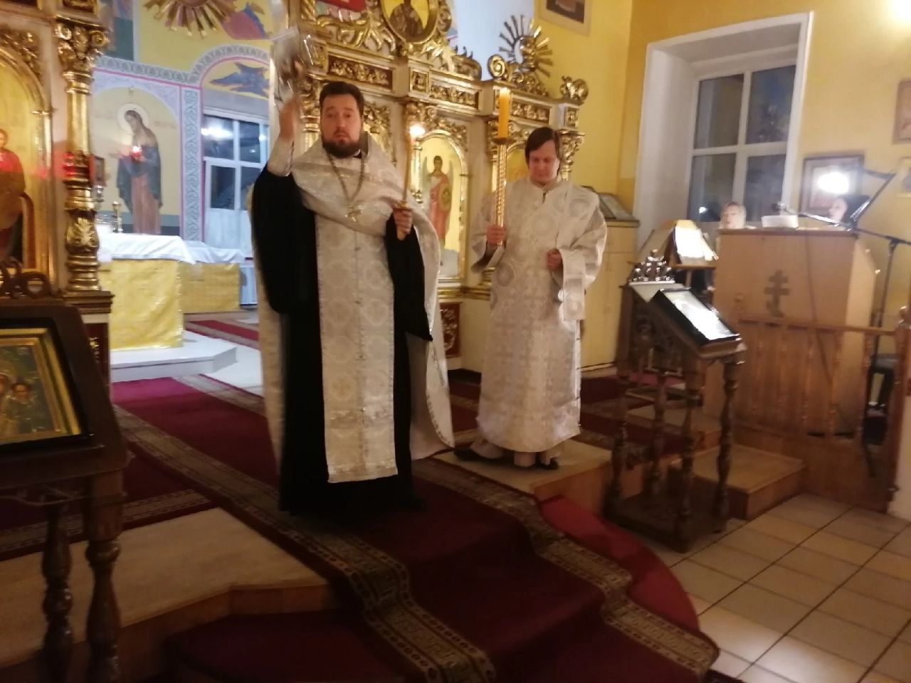 Вечернее богослужение в канун Димитриевской родительской субботы 