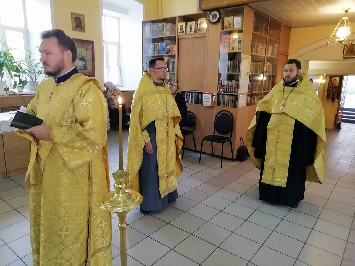 Всенощное бдение в канун дня Усекновения главы Иоанна Предтечи