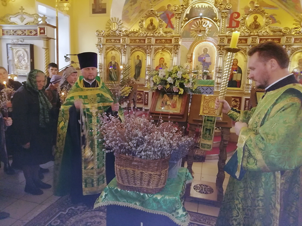 Всенощное бдение в канун праздника Входа Господня в Иерусалим