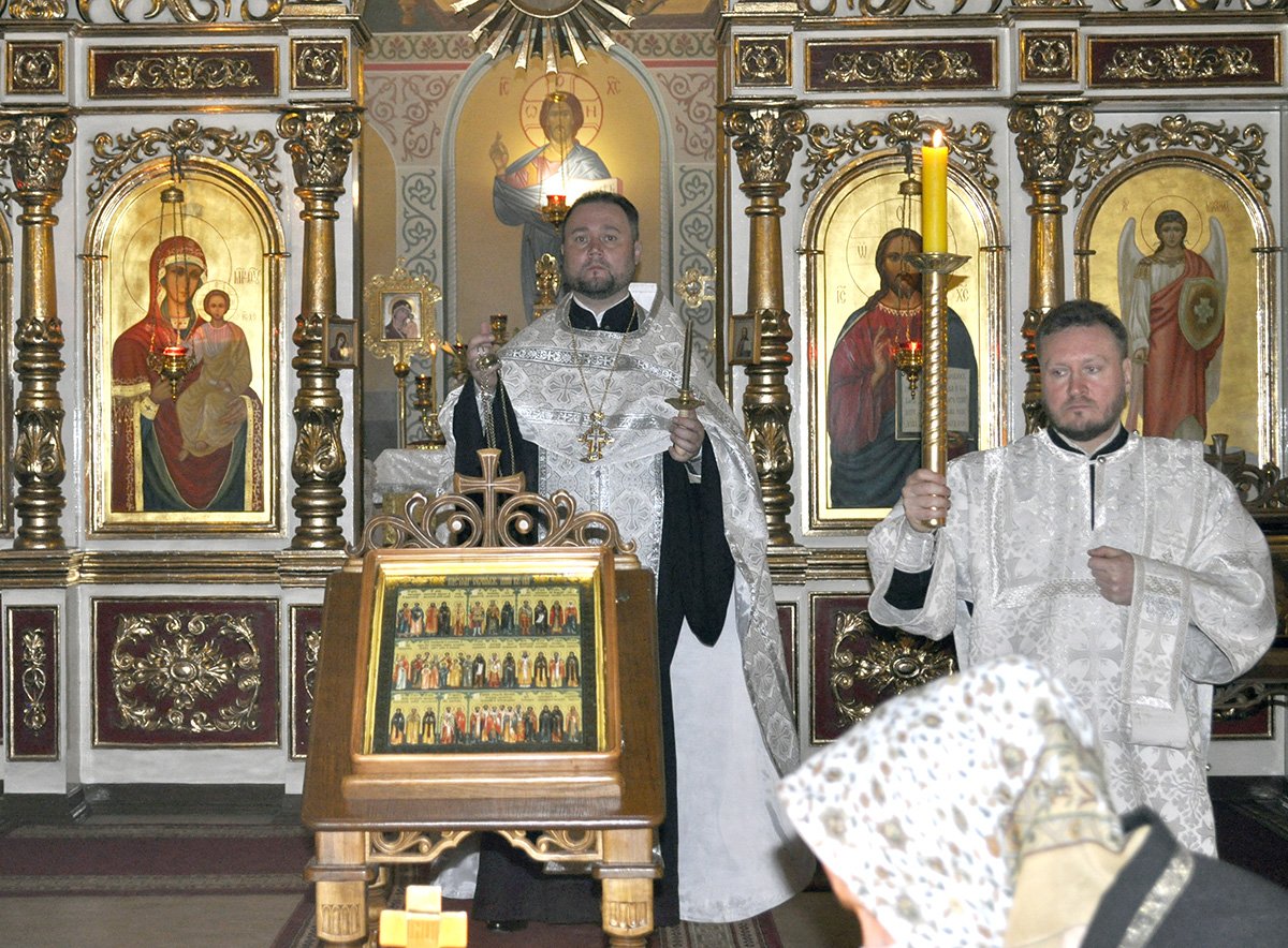 Заупокойное богослужение в канун Димитриевской родительской субботы