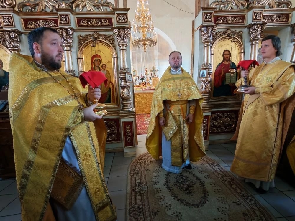 Неделя Всех святых