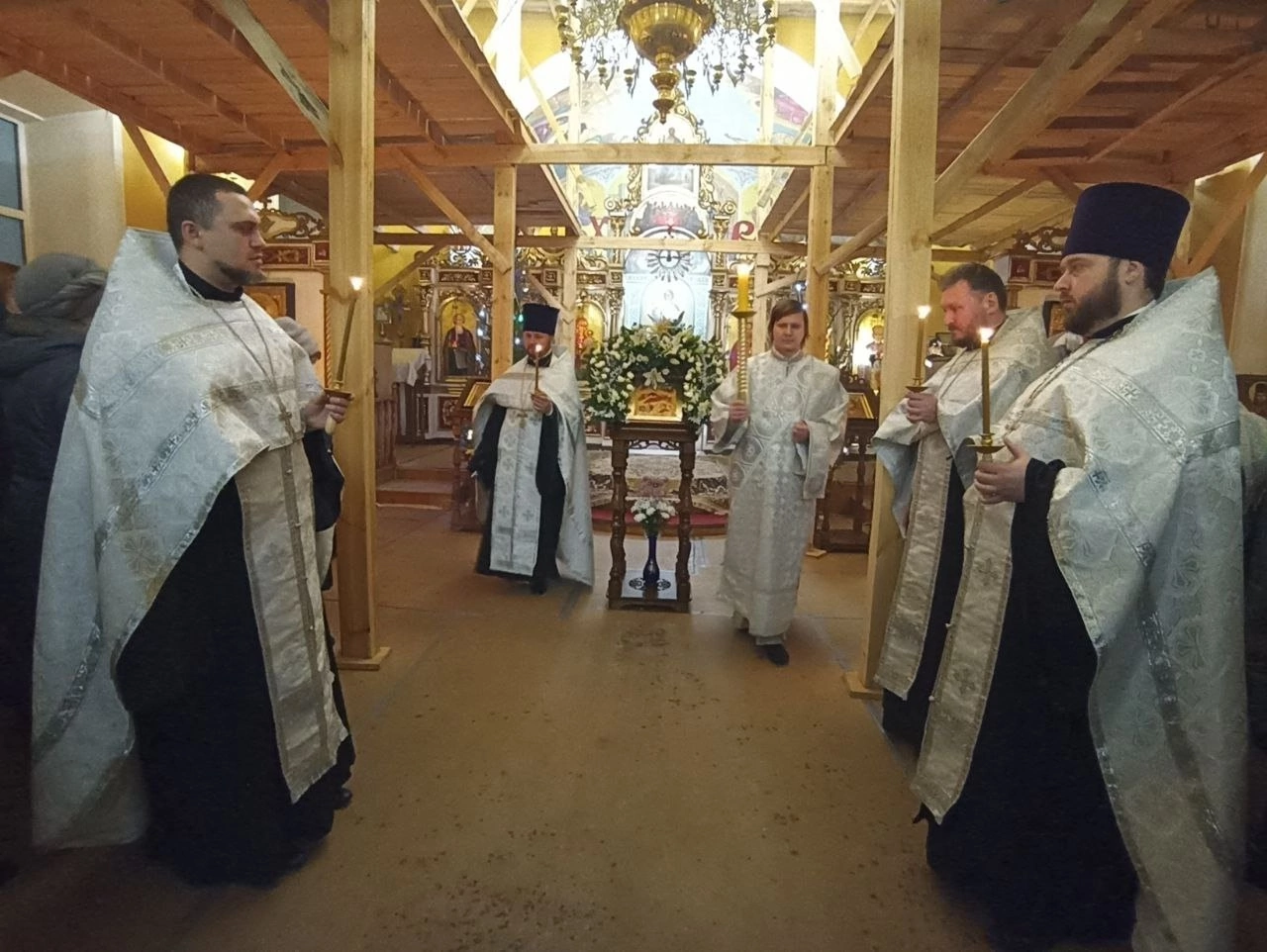 Всенощное бдение в канун праздника Рождества Христова