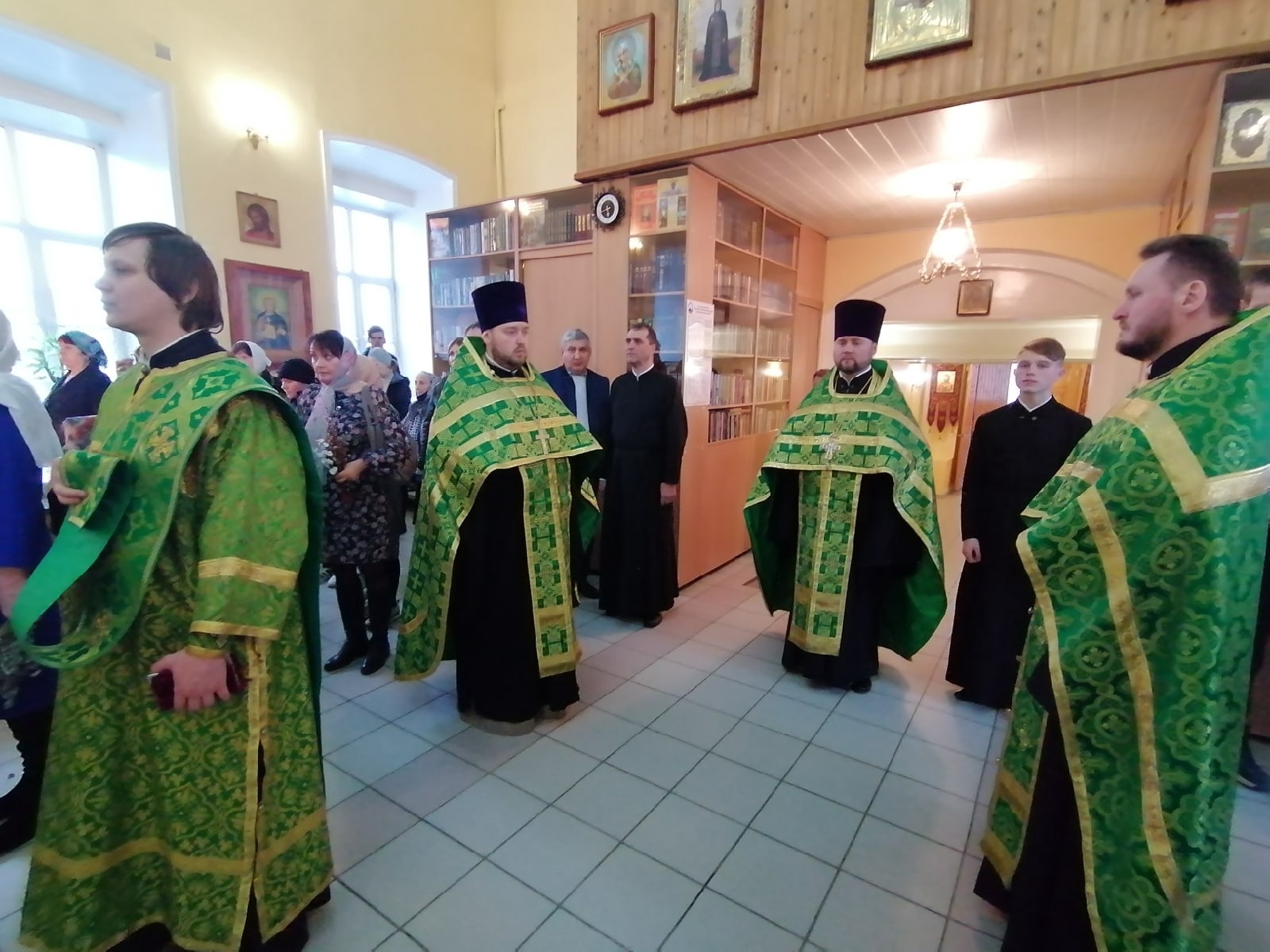 Всенощное бдение в канун Входа Господня в Иерусалим