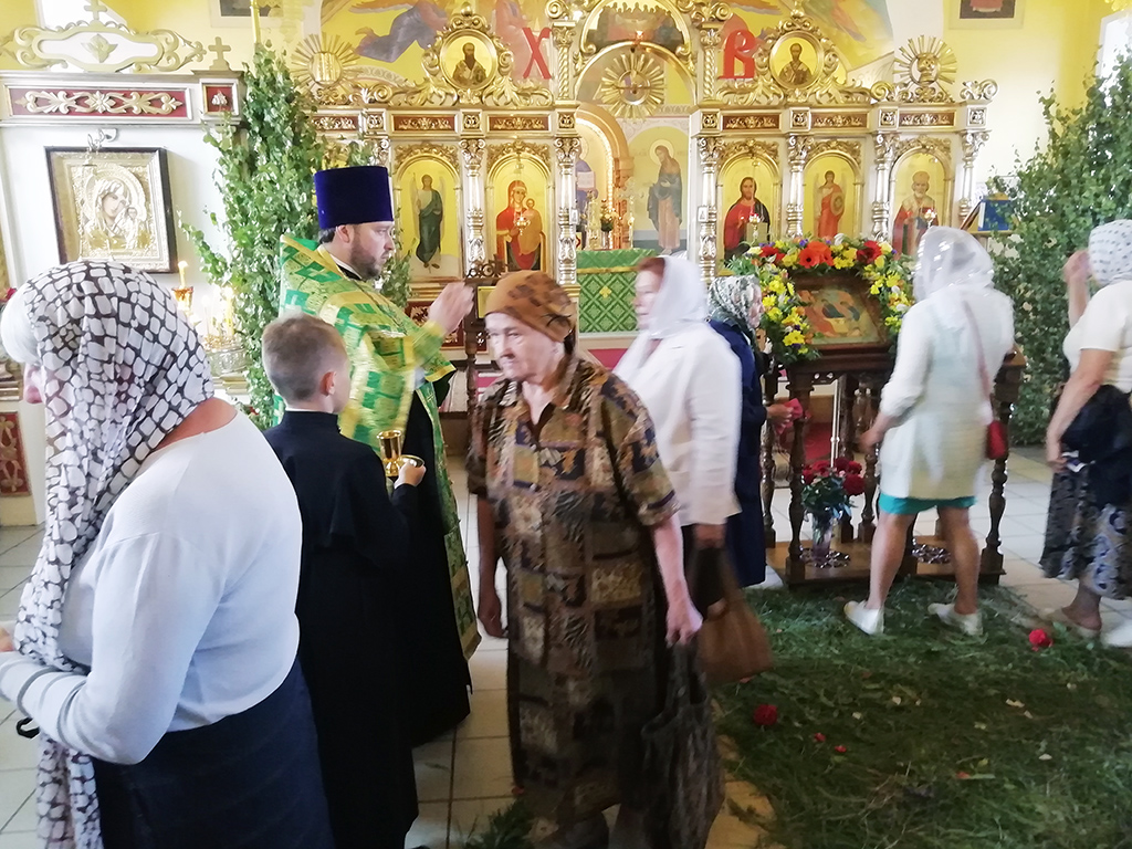 Всенощное бдение в канун праздника Троицы