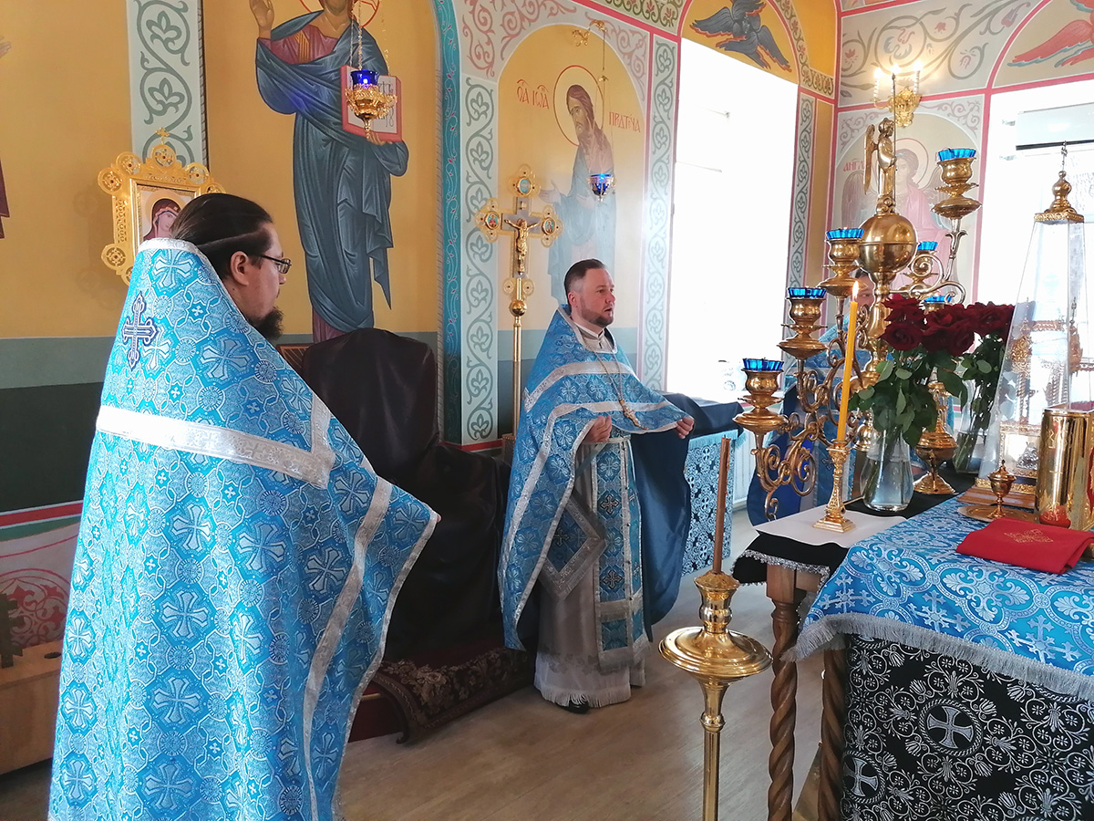  Празднование Благовещение Богородицы