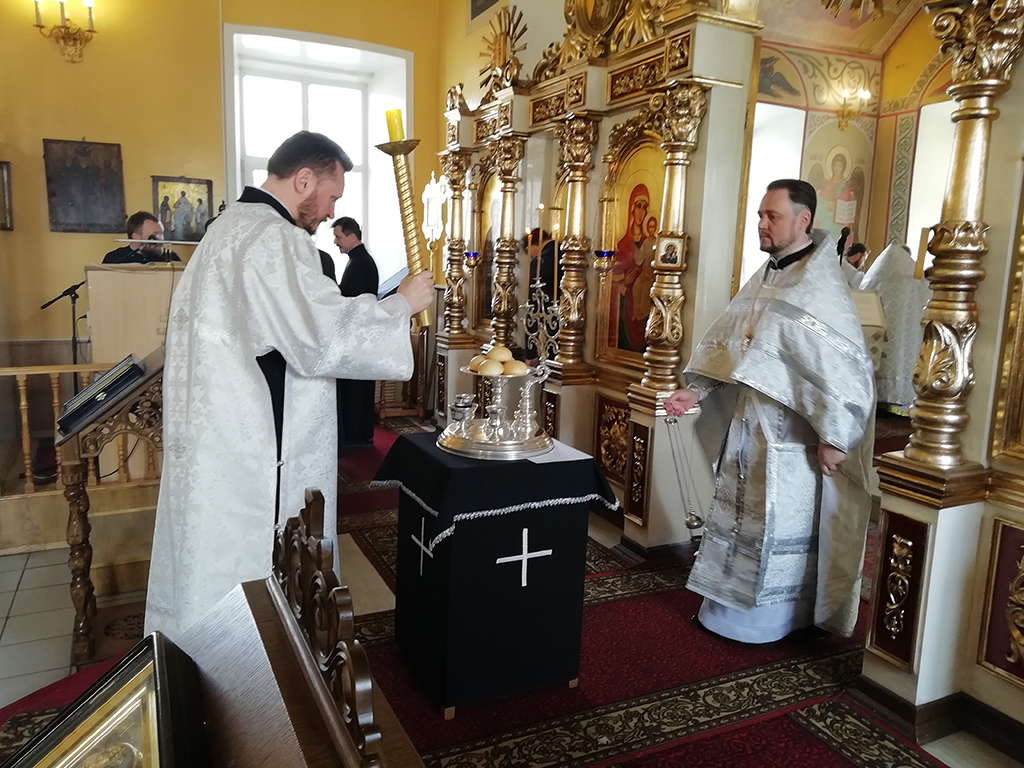 СТРАСТНАЯ СЕДМИЦА. ВЕЛИКАЯ СУББОТА.
