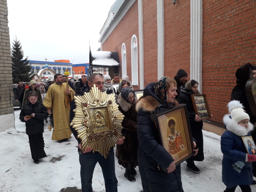 Престольный праздник нашего храма в честь святителя Николая, архиепископа Мир Ликийских, чудотворца