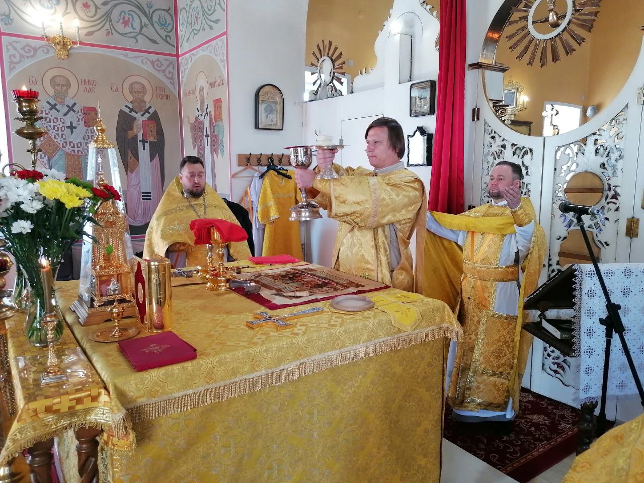 День памяти первоверховных апостолов Петра и Павла