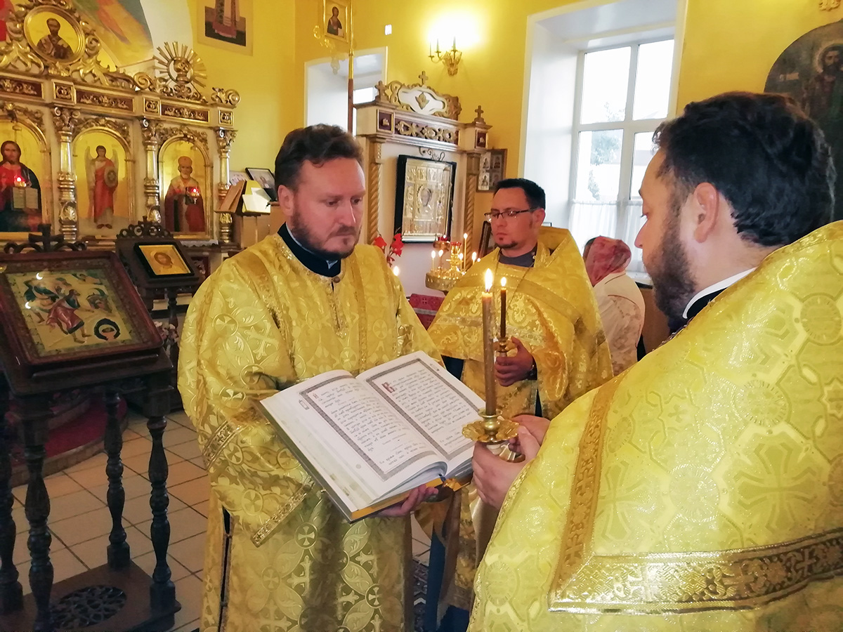 Всенощное бдение в канун дня Усекновения главы Иоанна Предтечи