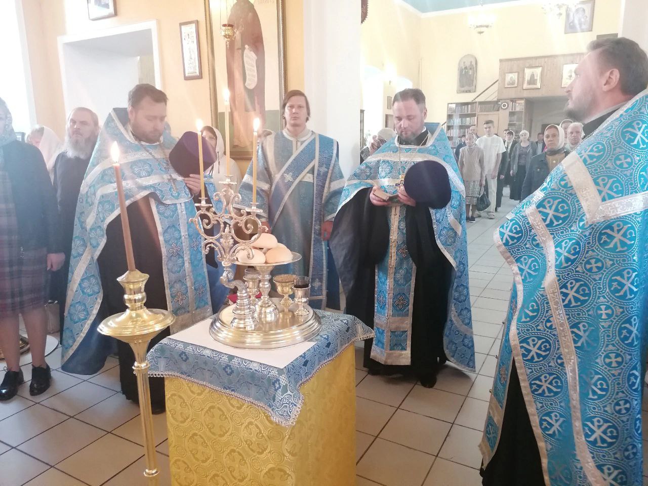 Всенощное бдение в канун праздника Рождества Пресвятой Богородицы
