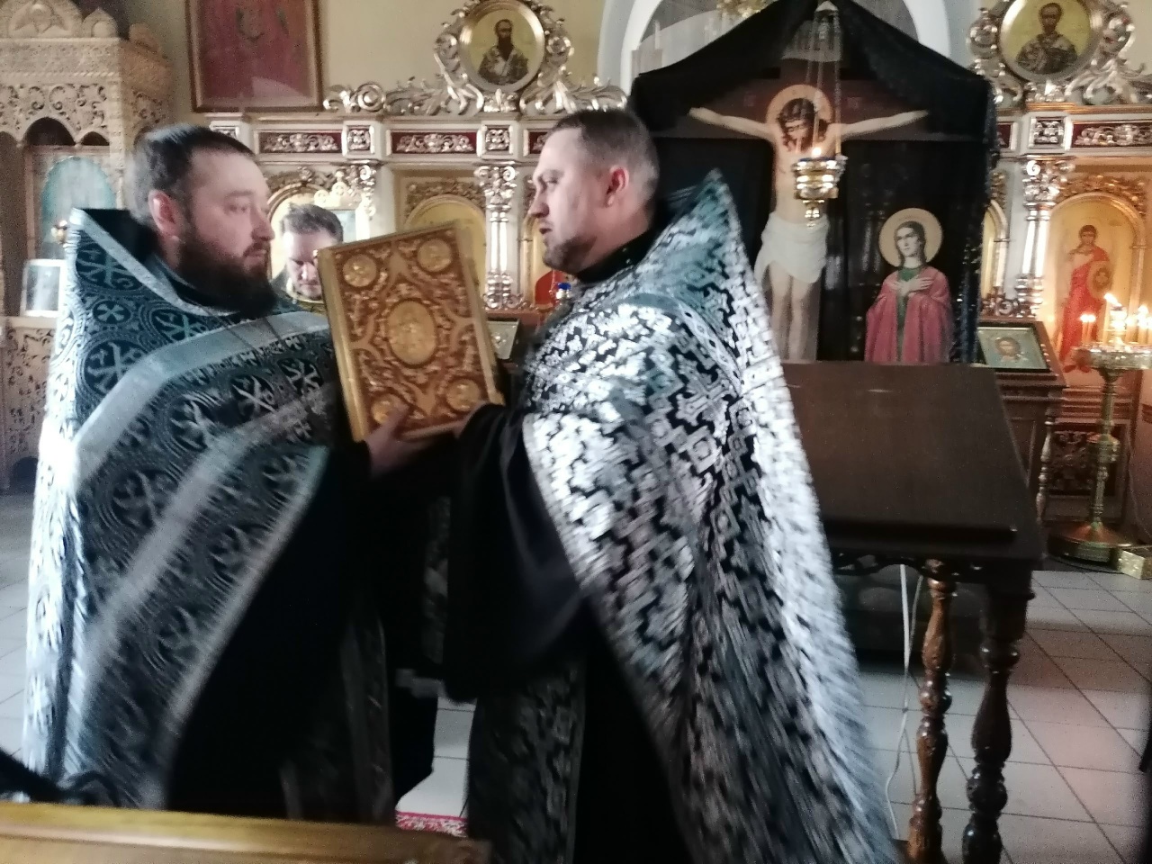Вечерня с чином Пассии