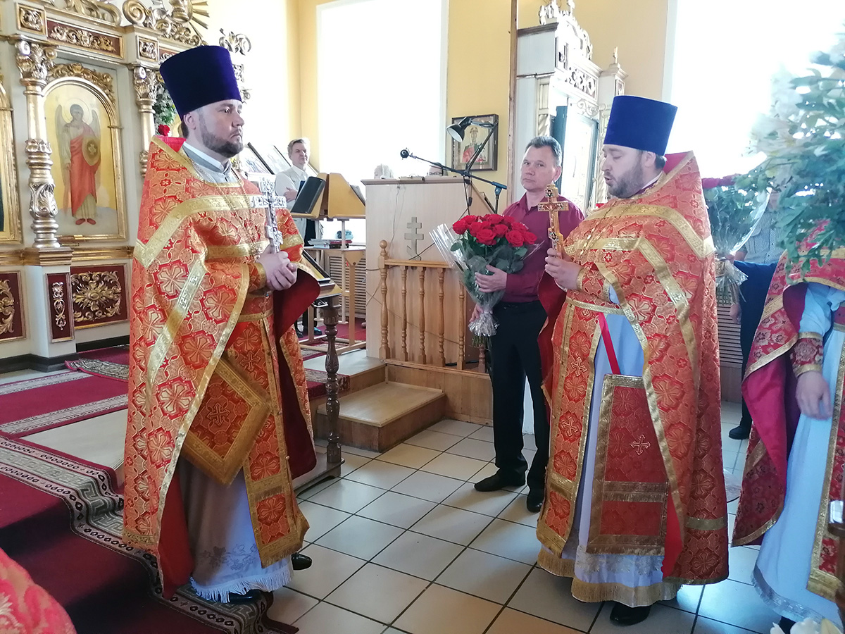 Поздравление с Днём рождения настоятеля нашего храма