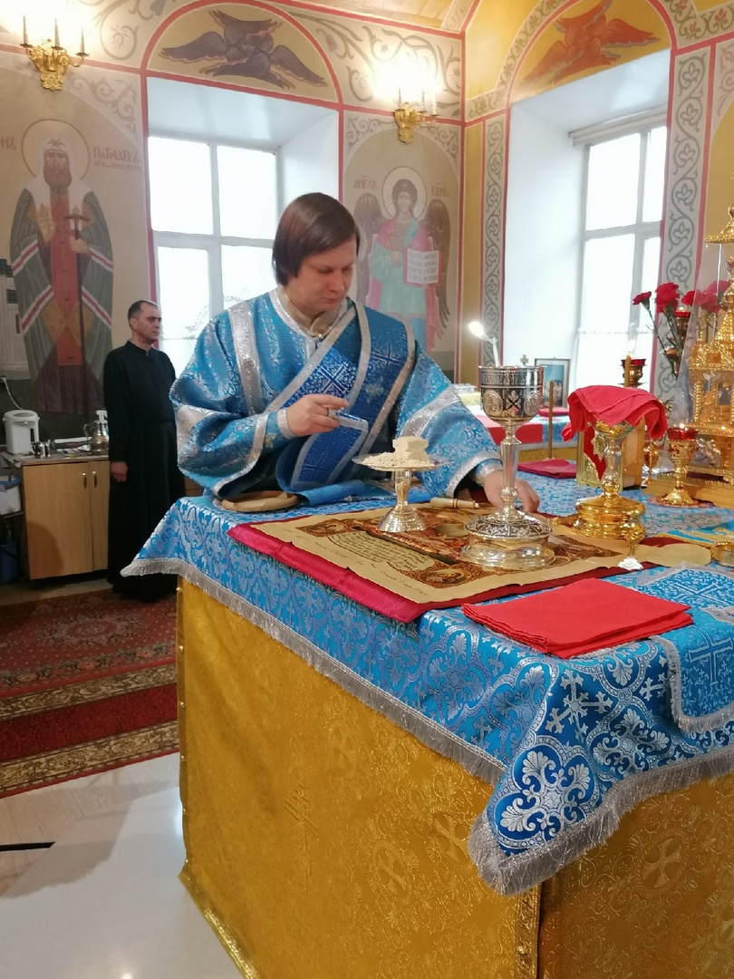 Празднование Казанской иконы Божией Матери