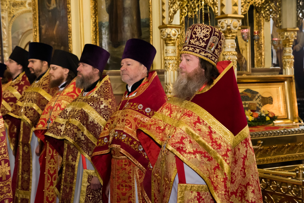 В праздник Собора новомучеников и исповедников Церкви Русской митрополит Серафим принял поздравления с днем Ангела