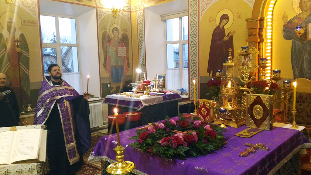 Всенощное бдение в канун Крестопоклонной Недели
