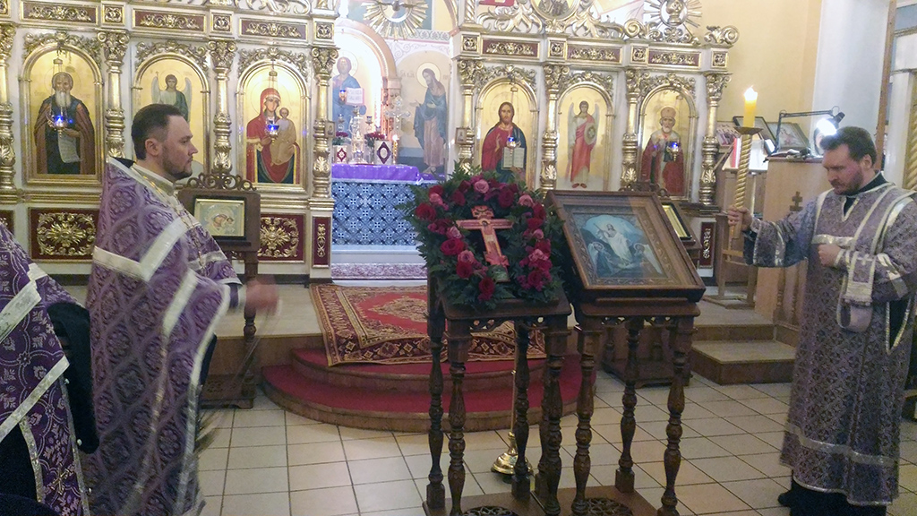 Всенощное бдение в канун Крестопоклонной Недели