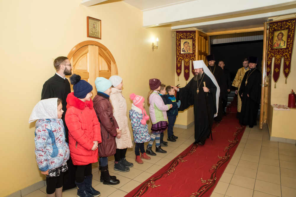 В канун престольного праздника митрополит Серафим совершил всенощное бдение в нашем храме