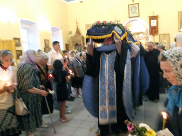 Всенощное бдение с Чином погребения Плащаницы Божией Матери