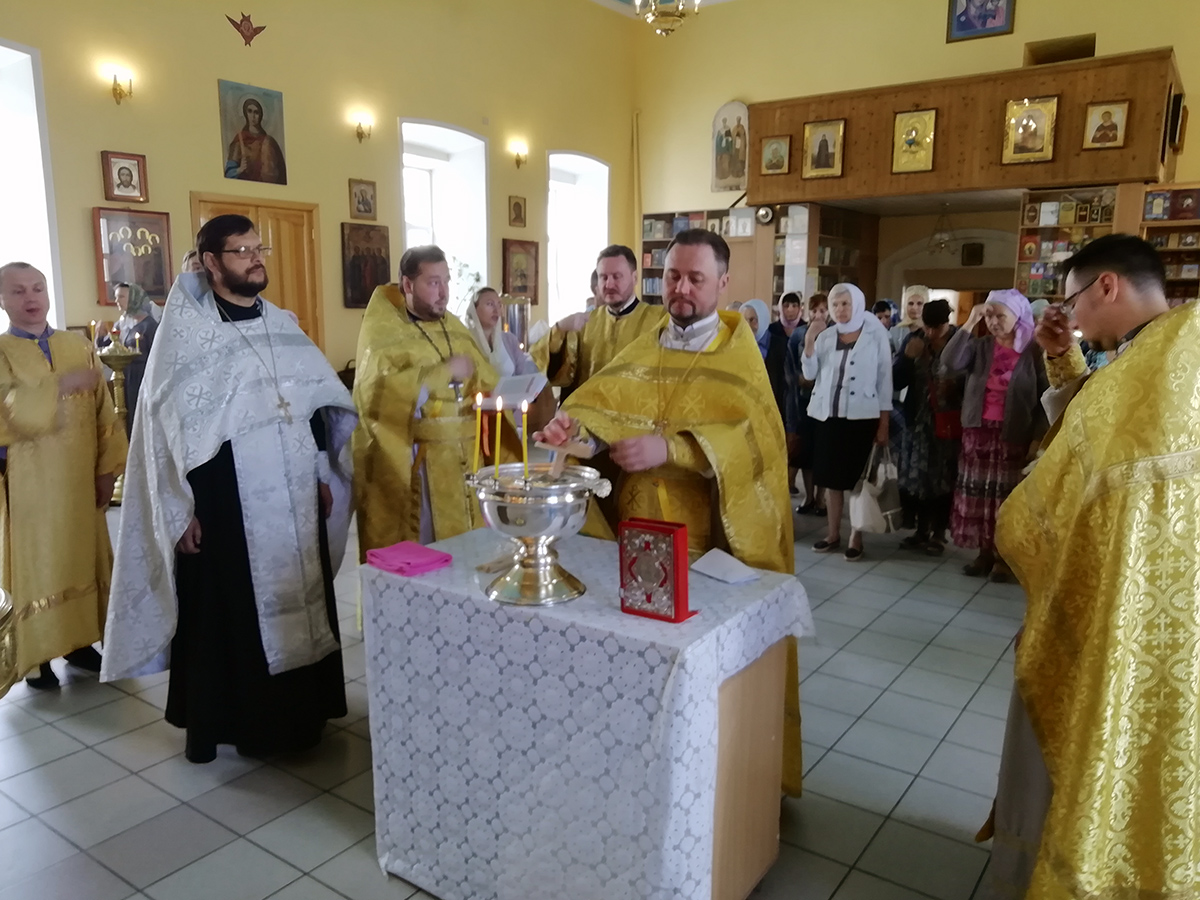 Празднование Владимирской иконе Божией Матери