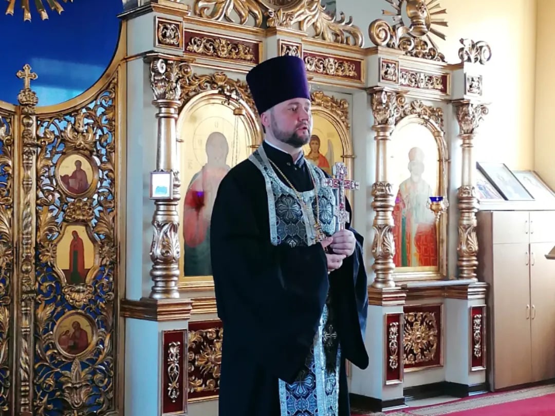 В Прощеное воскресенье протоиерей Александр Филиппов совершил вечерню с чином прощения