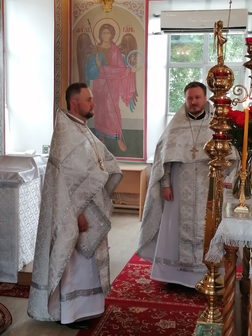 Поздравление с Днём рождения настоятеля протоиерея Александра Филиппова